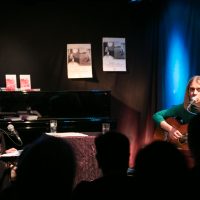 CHRISTINE BRETZ & NELE UKULELE Bild 4