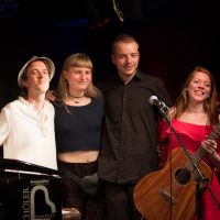 LAURA GRANDY & BAND Bild 6